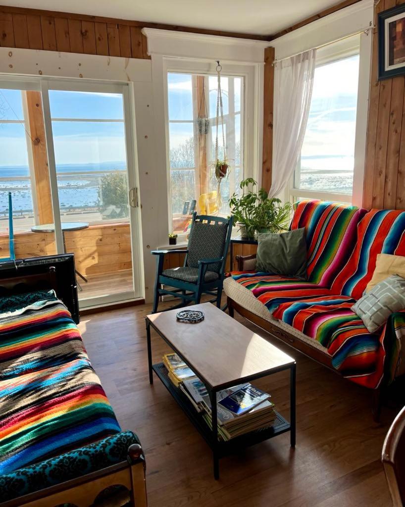 Bed and Breakfast Les Pinsons Des Rives La Malbaie Exteriér fotografie