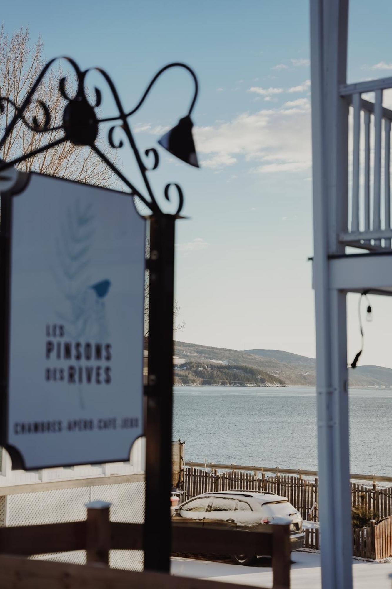 Bed and Breakfast Les Pinsons Des Rives La Malbaie Exteriér fotografie